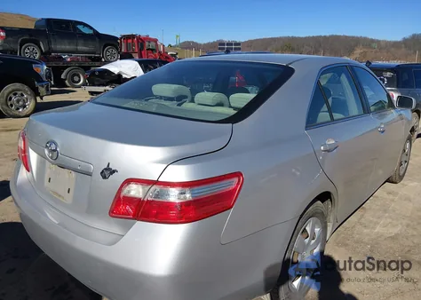 2009 Toyota Camry z USA, uszkodzony, nr VIN 4T1BE46K99U368124